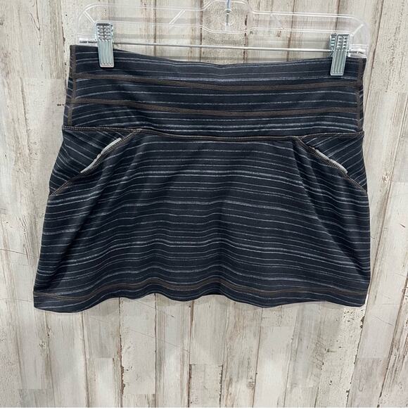 Athleta Relay Striped Skort Black Contrast Stitching Style #919174 Small - Picture 2 of 10